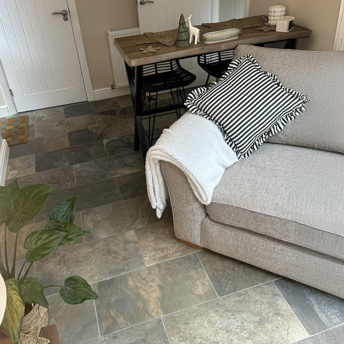 Biella Stone Effect Slip Resistant Porcelain Tile 30x60cm