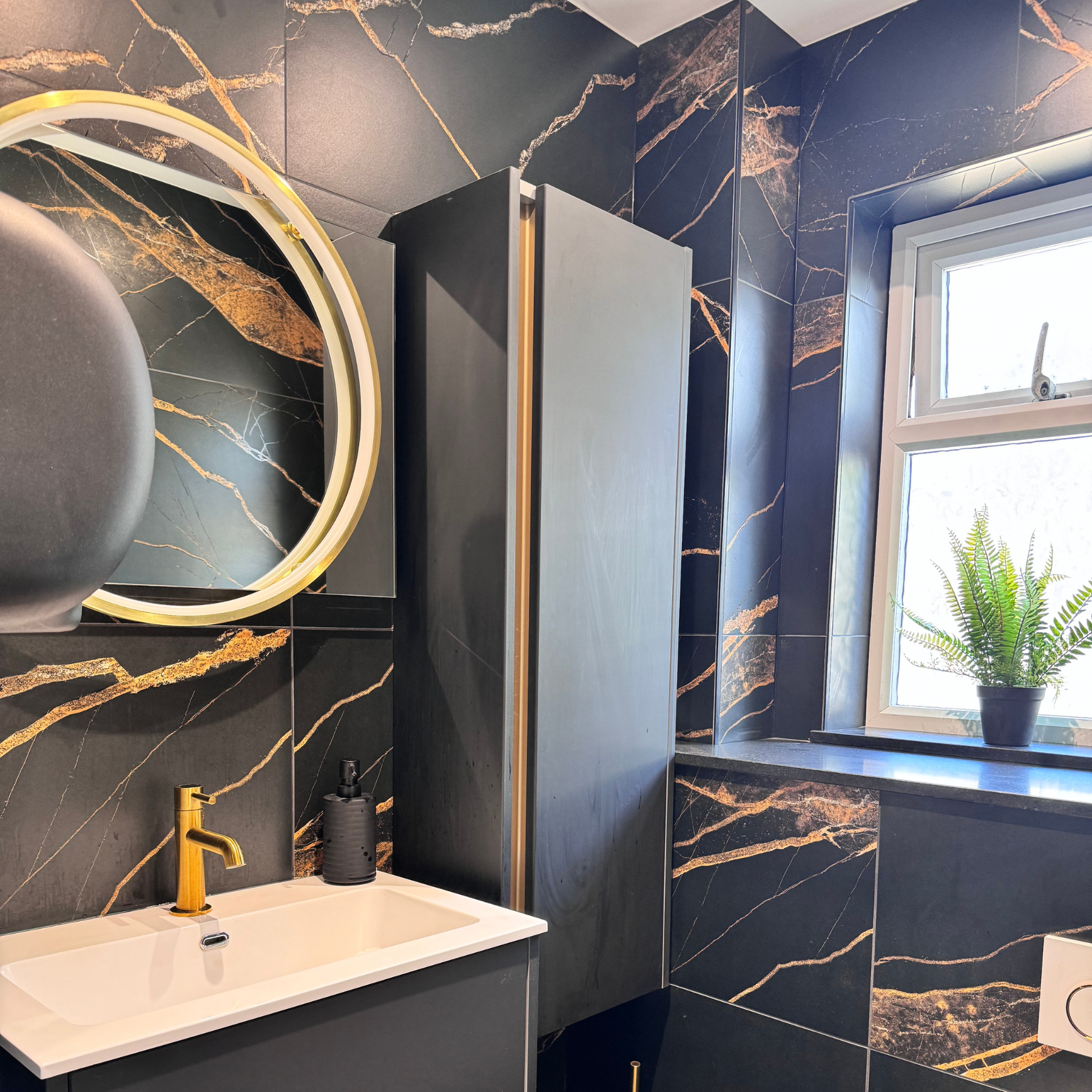 Bali Gold Large Marble Effect Porcelain Matt Tile 60x120cm