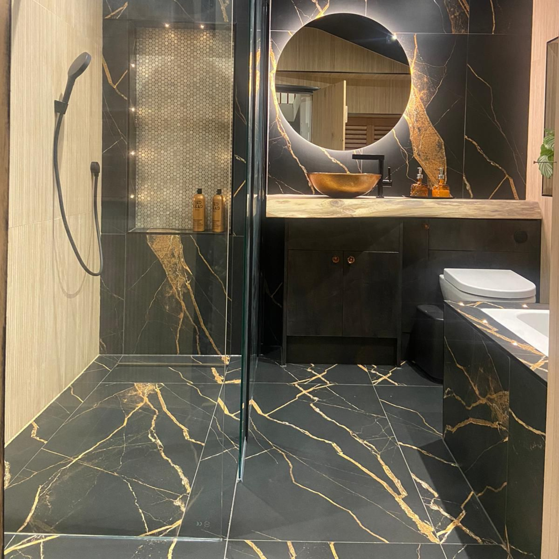 Bali Gold Large Marble Effect Porcelain Matt Tile 60x120cm