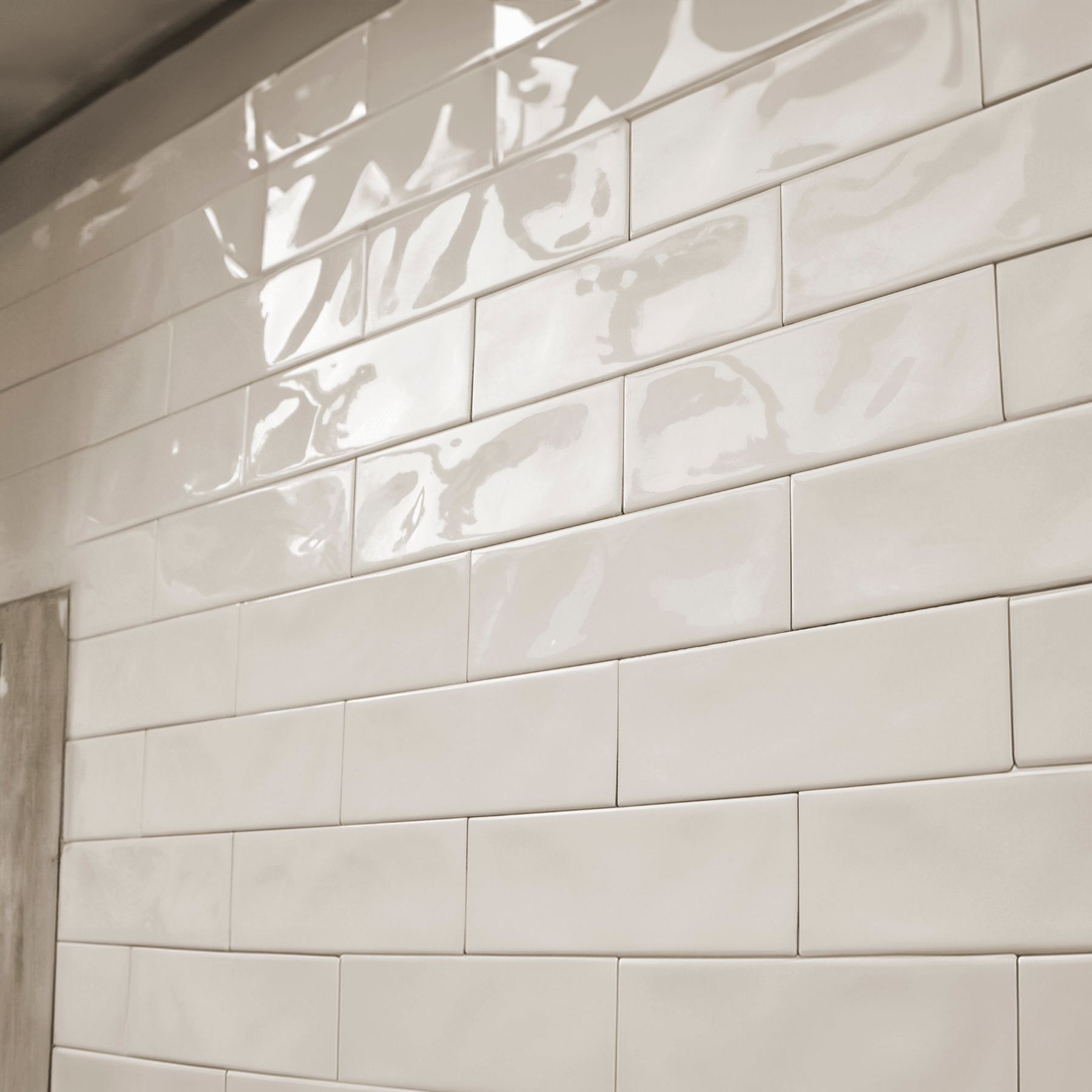 Brio Light Grey Ceramic Gloss Brick Wall Tile 10x30cm