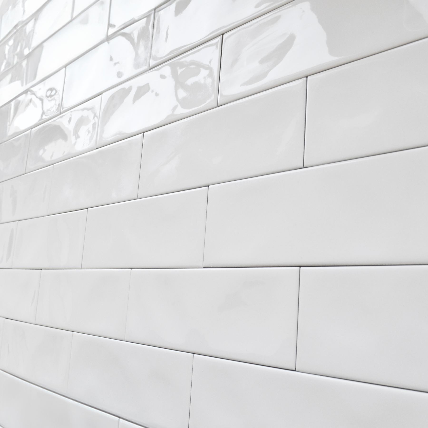 Brio White Ceramic Gloss Brick Wall Tile 10x30cm