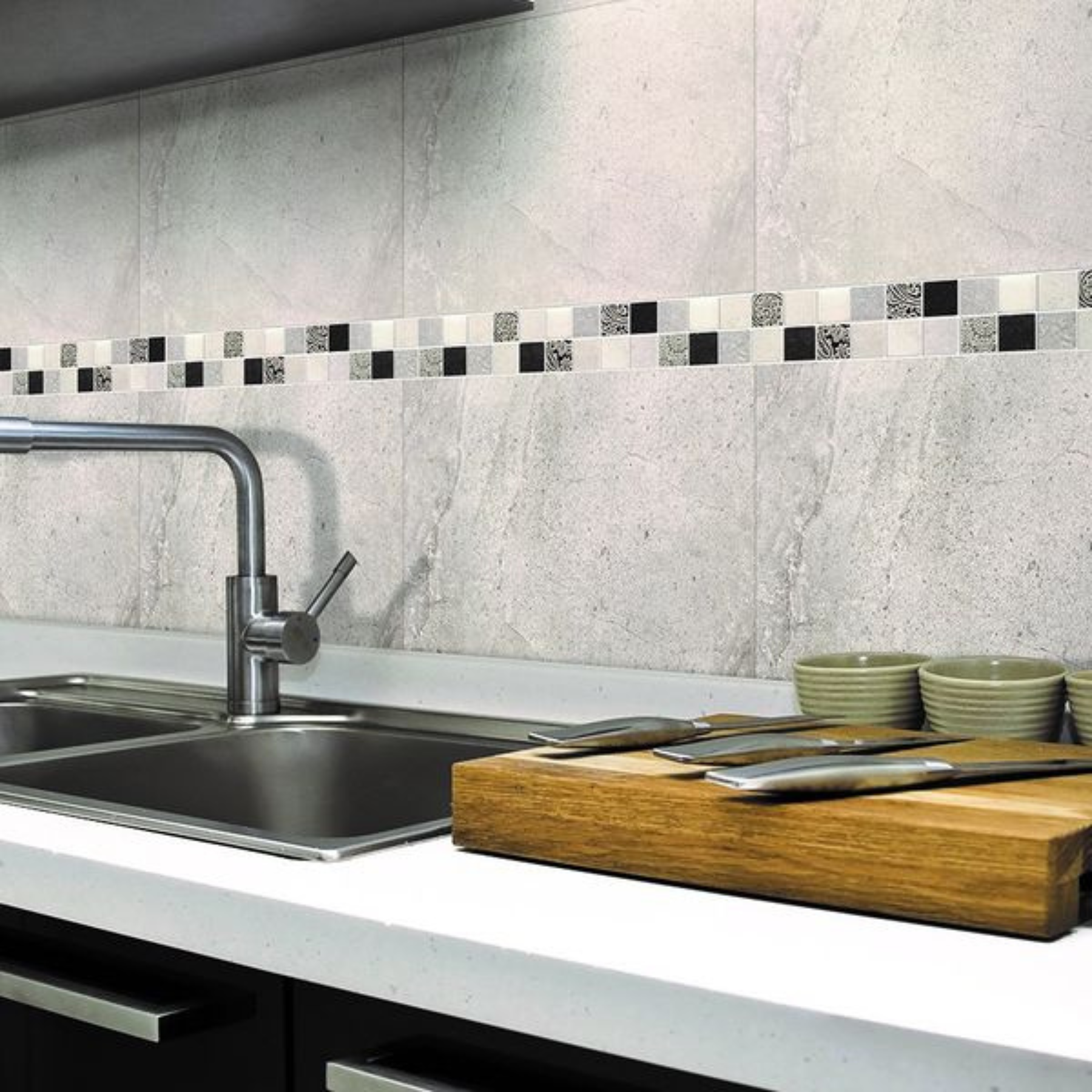 Cordoba Silver Ceramic Pattern Detail Matt Mosaic 30x30cm