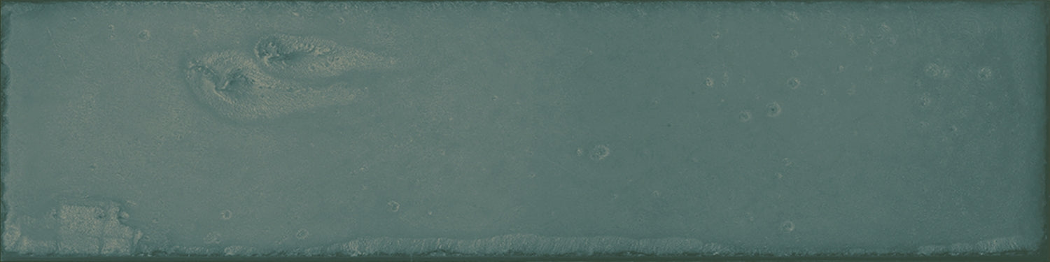 Daloa Emerald Green Ceramic Gloss Brick Wall Tile 7.5x30cm