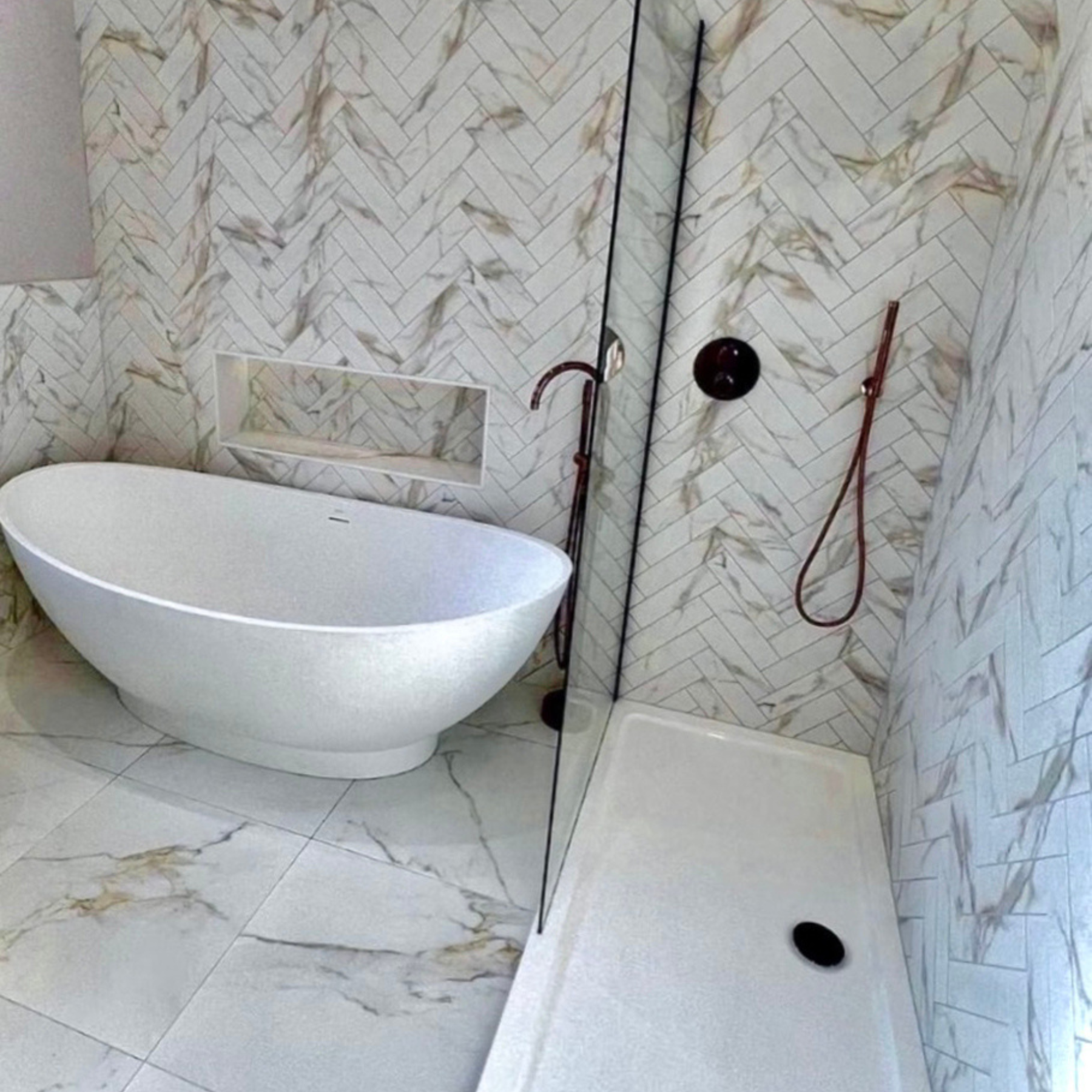 Dragoni Gold Ceramic Gloss Brick Wallm Tile 7.5x30cm