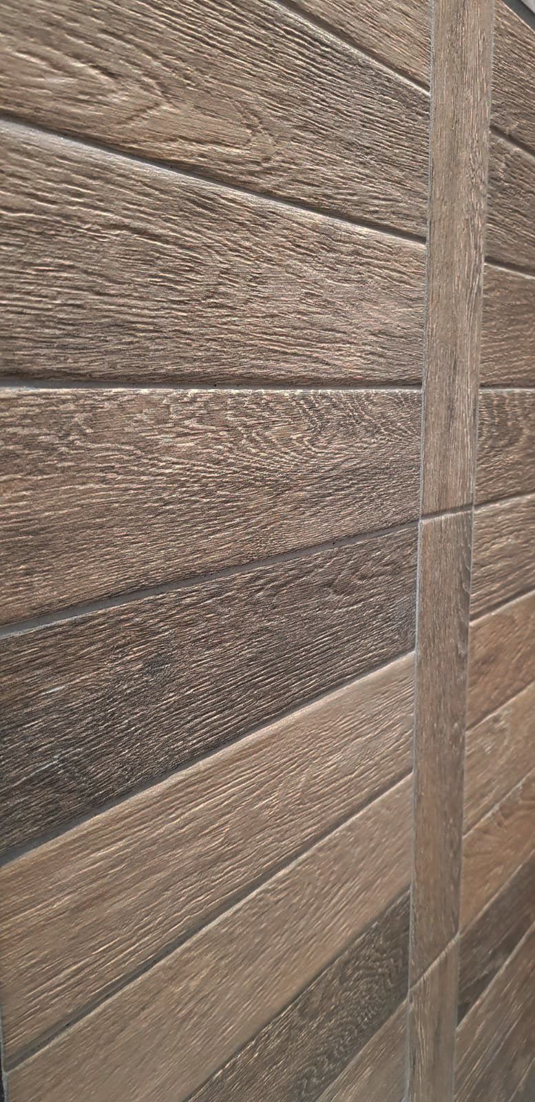 Parquet Brun Italian Porcelain Wood Effect Tile 7x28cm