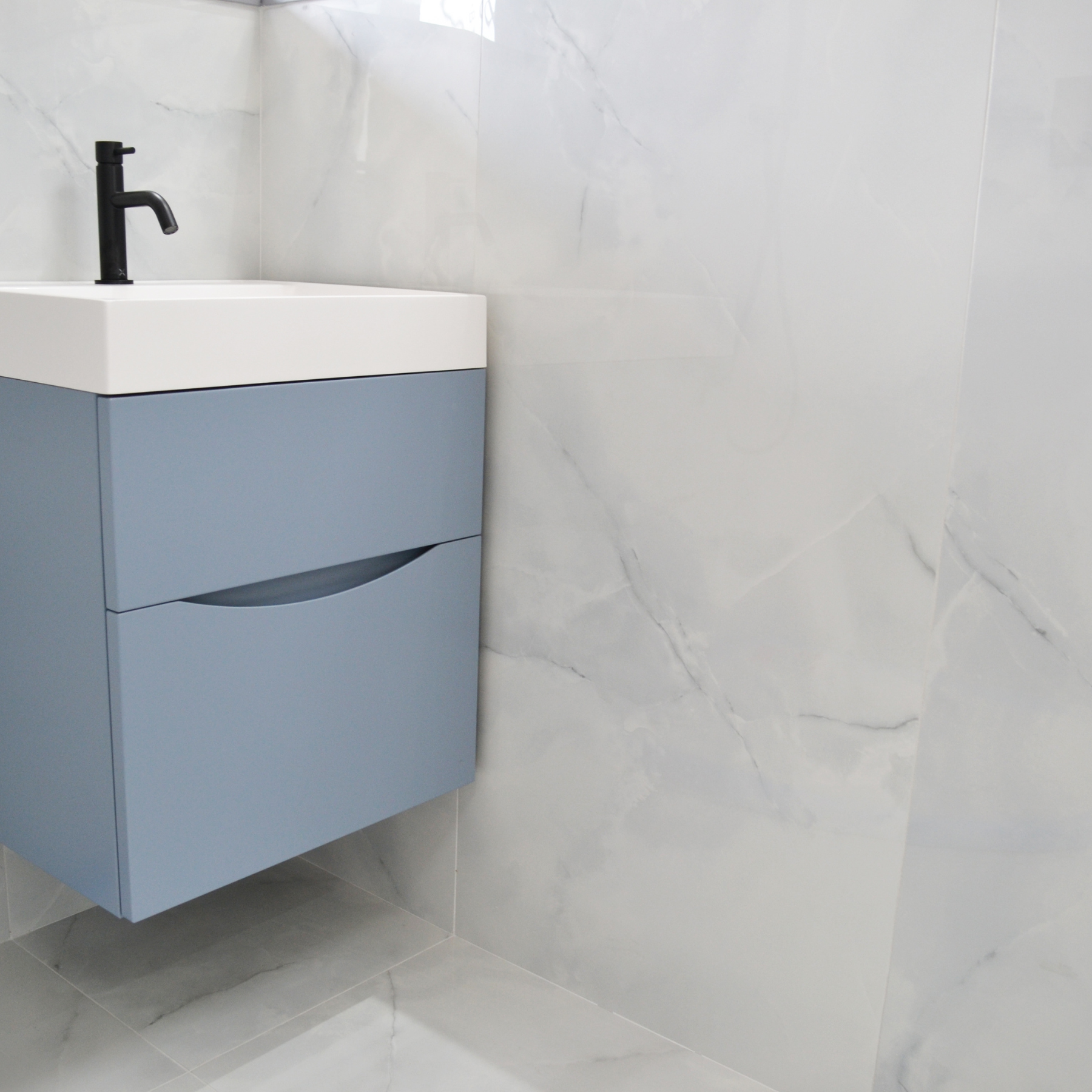 Silea Onyx Grey Ceramic Gloss 30x60cm