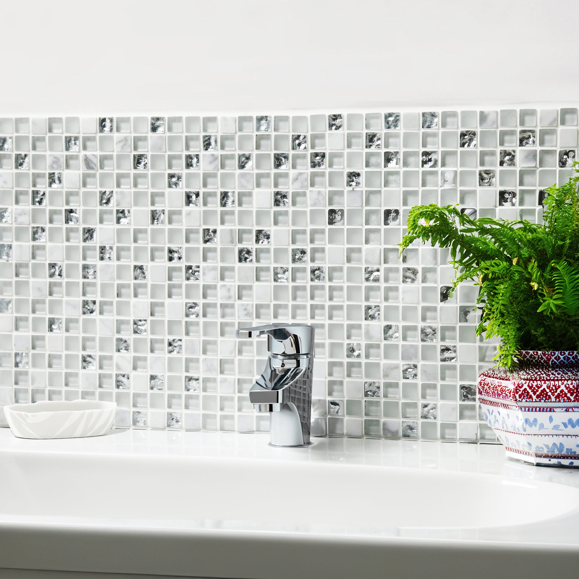 Iceberg White 1.5 Glass Stone Metal Gloss Mosaic 30x30cm