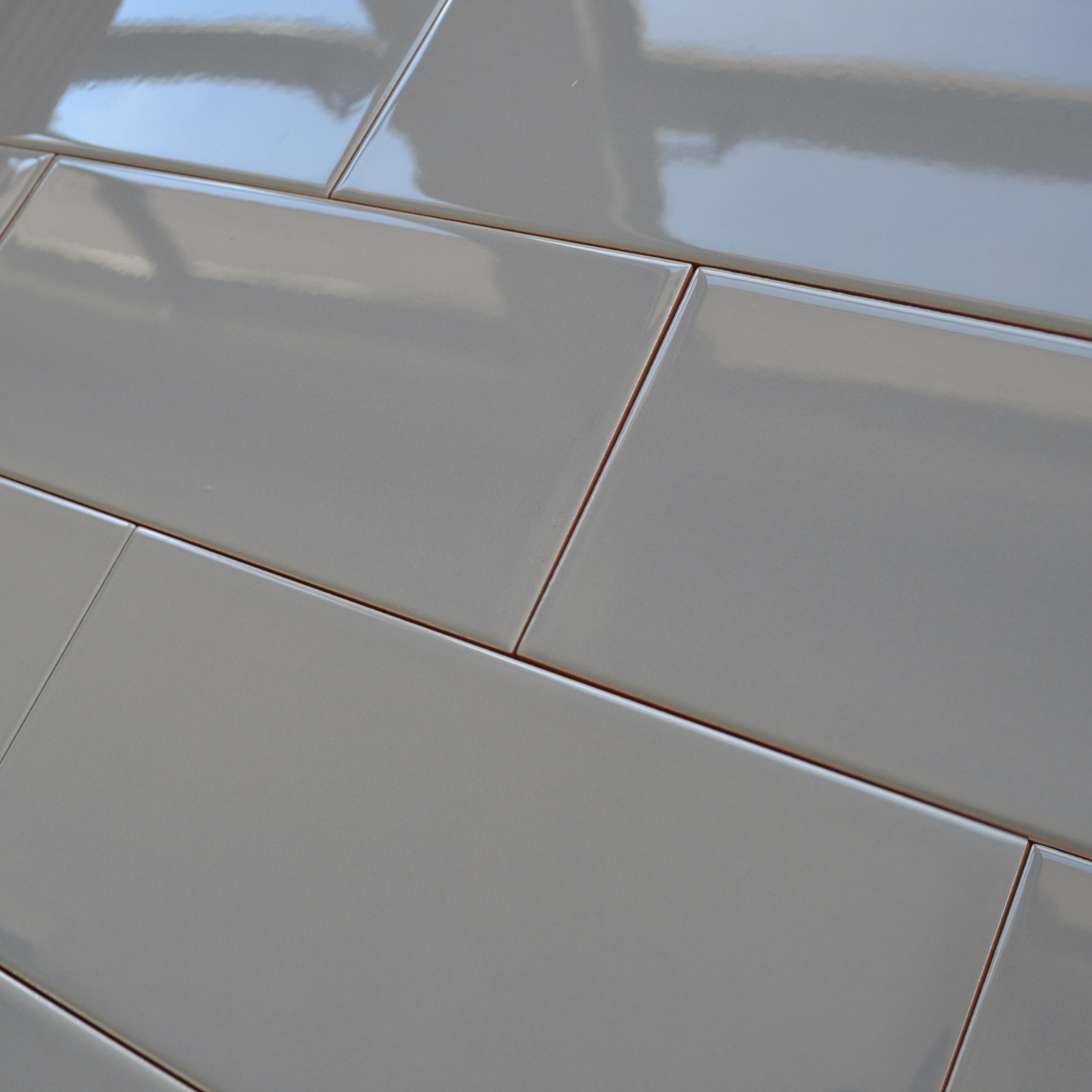 Heritage Grey Ceramic Gloss Brick Wall Tile 10x20cm