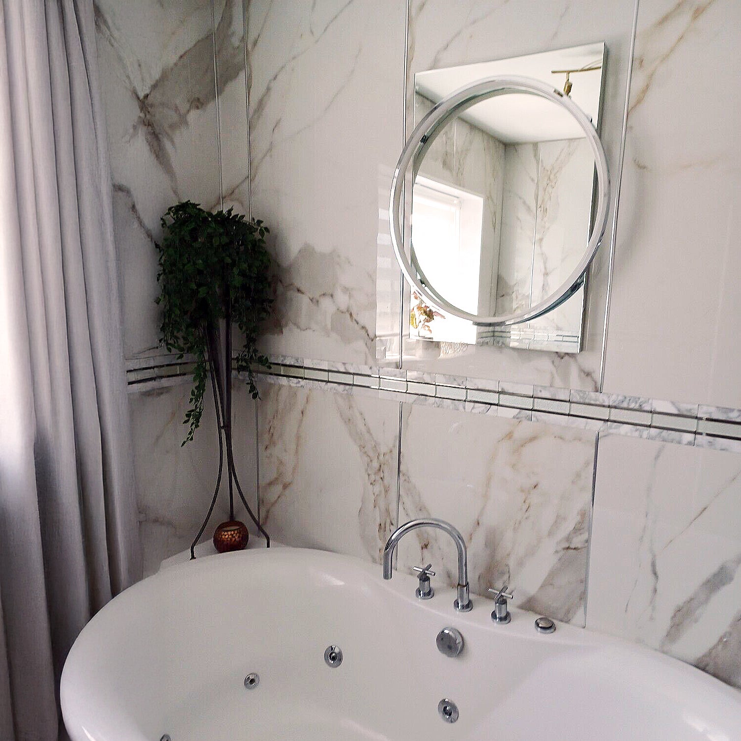 Marquis Silver Metal, Glass & Marble Gloss Mosaic 30x30cm