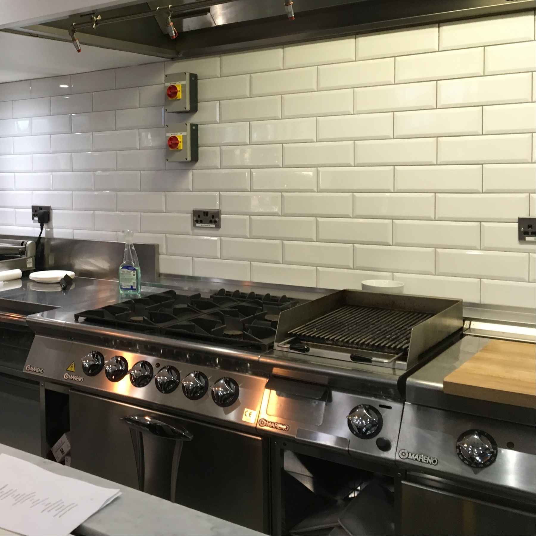 Prismatic White Brick Bevel Ceramic Gloss Wall Tile 10x30cm