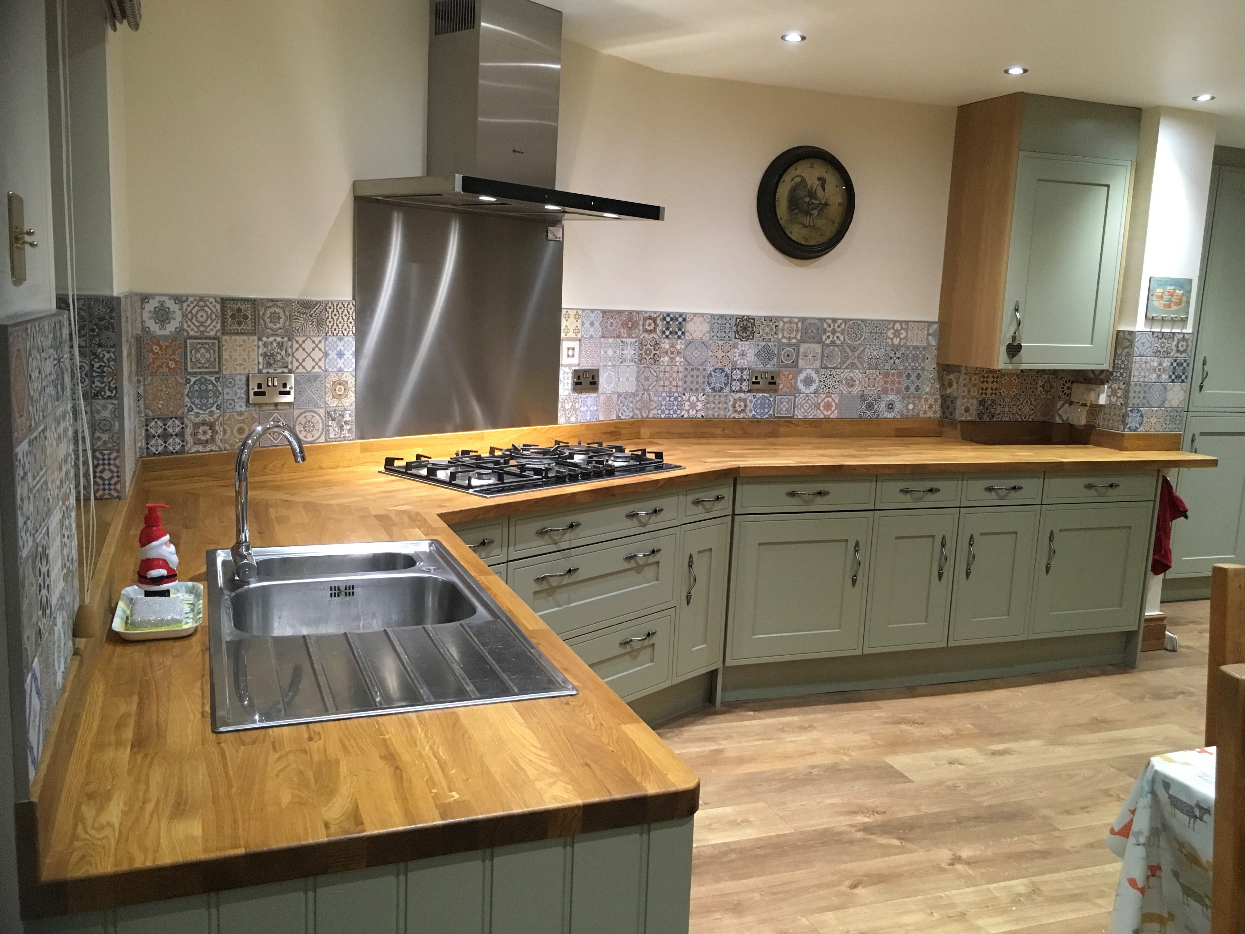 Ropenza Moroccan Pattern Décor Porcelain Tile 44.2x44.2cm