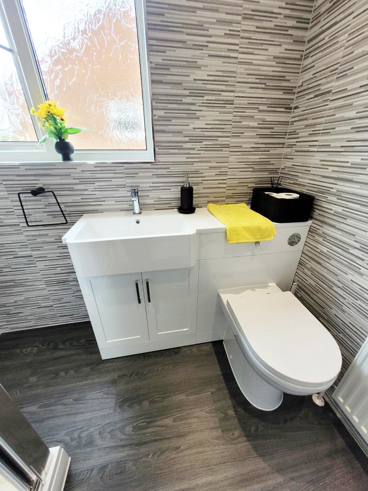 Que Cendra Linear Pattern Decor Ceramic Wall Tile 20x60cm