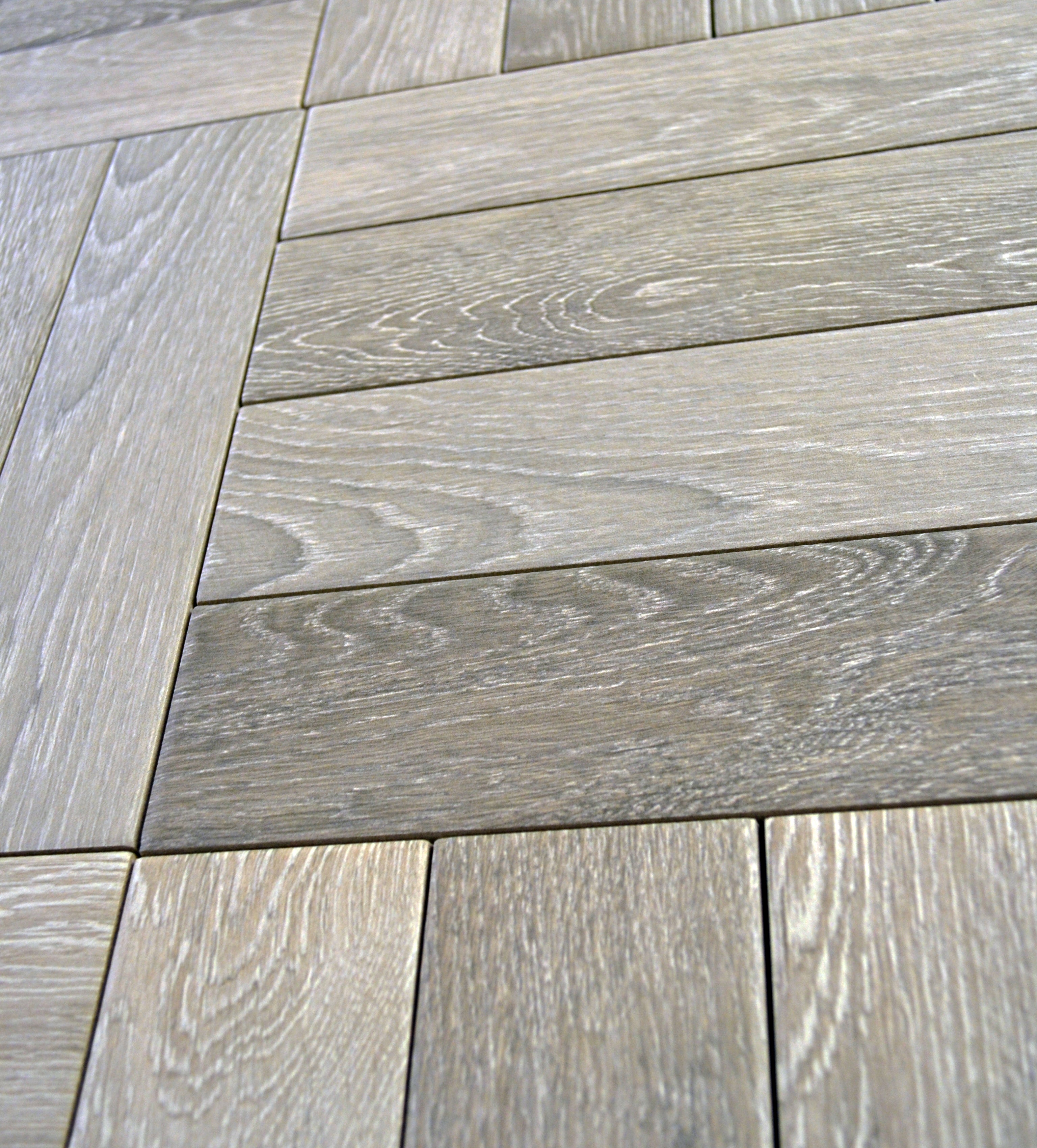 Parquet Taupe Porcelain Textured 7x28cm