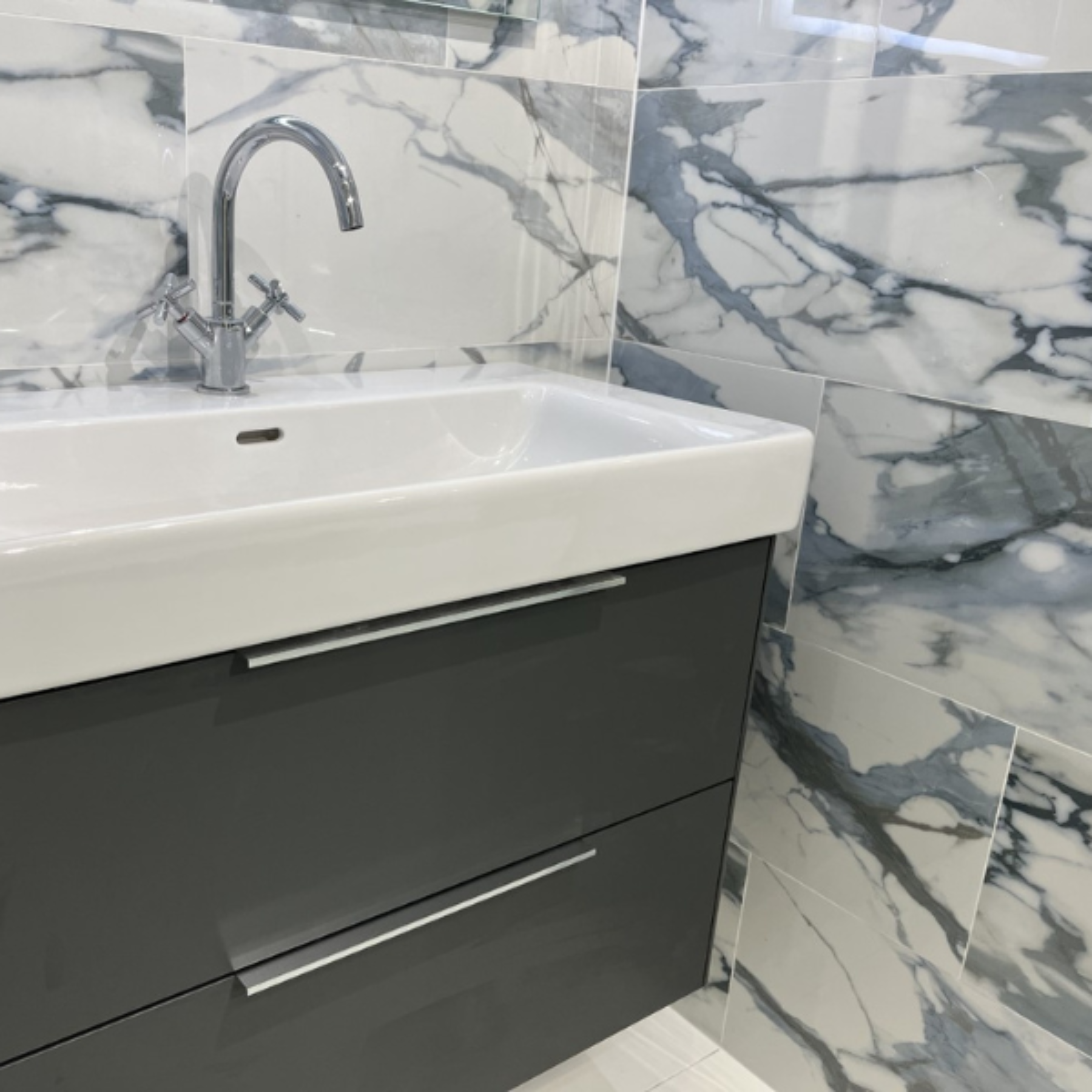 Terini Blue Porcelain Gloss 30x60cm