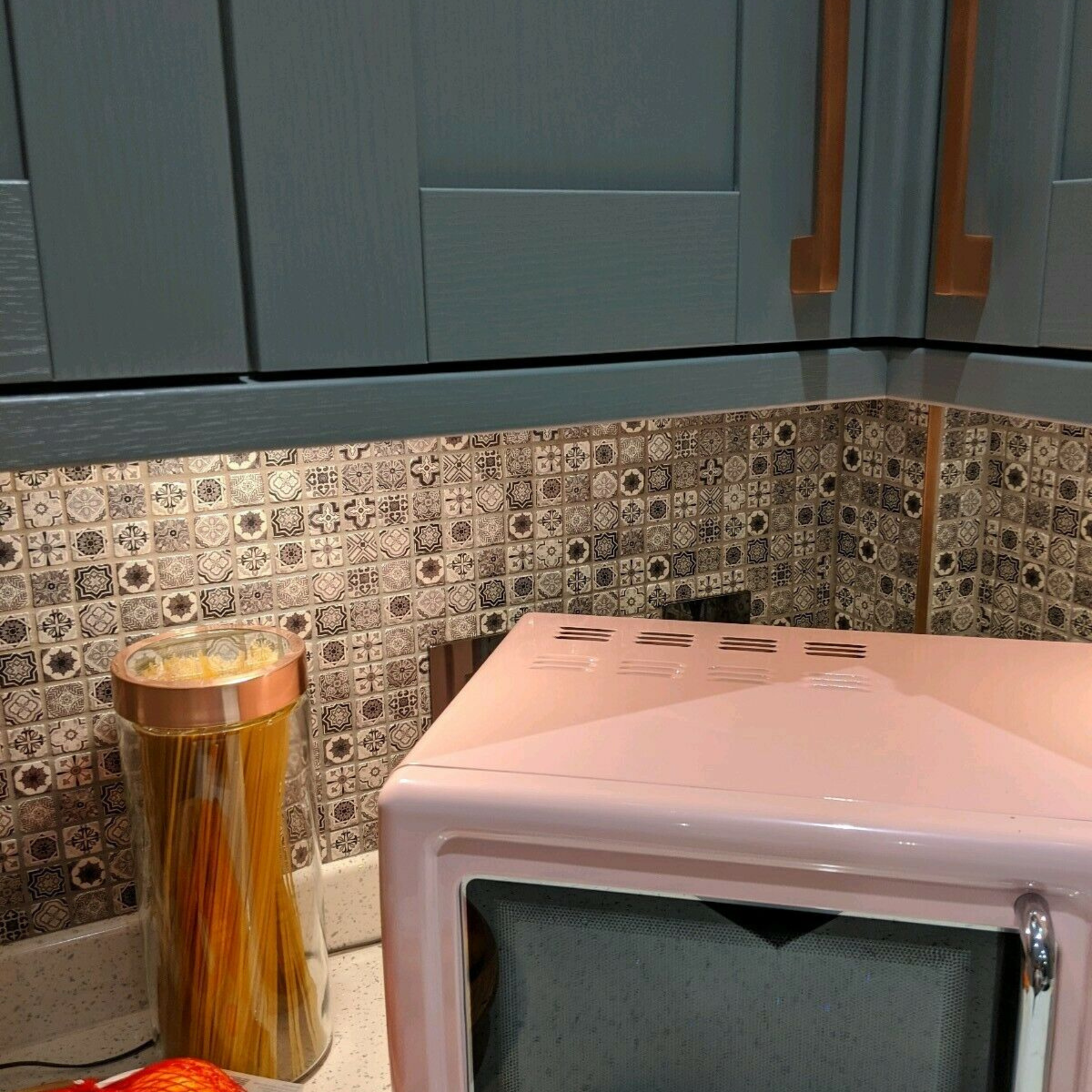 Victorian Grey Glass Polished 30x30cm