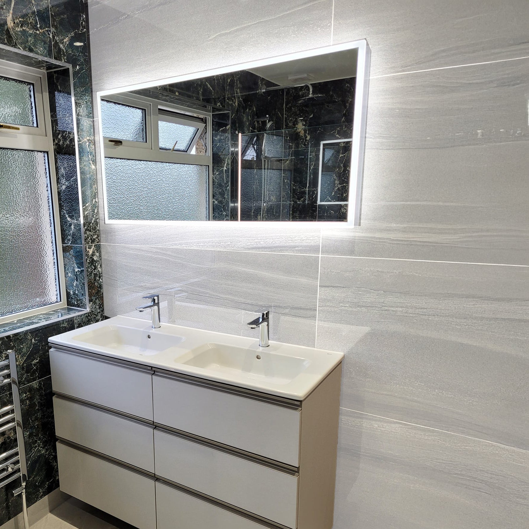 Edenbridge Light Grey Marble Porcelain Polished 60x120cm