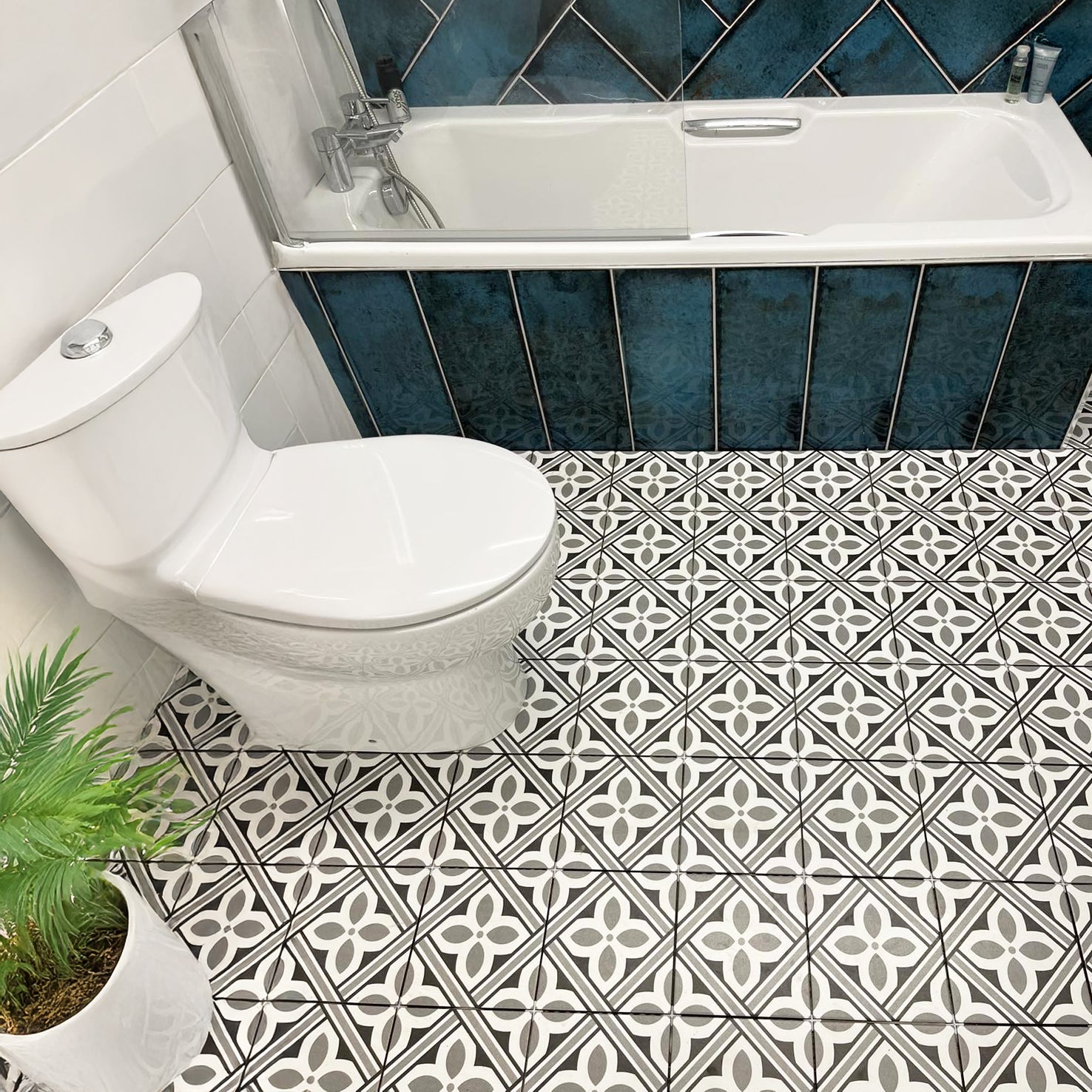 Aurora Grey & White Pattern Ceramic Matt Tile 20x20cm