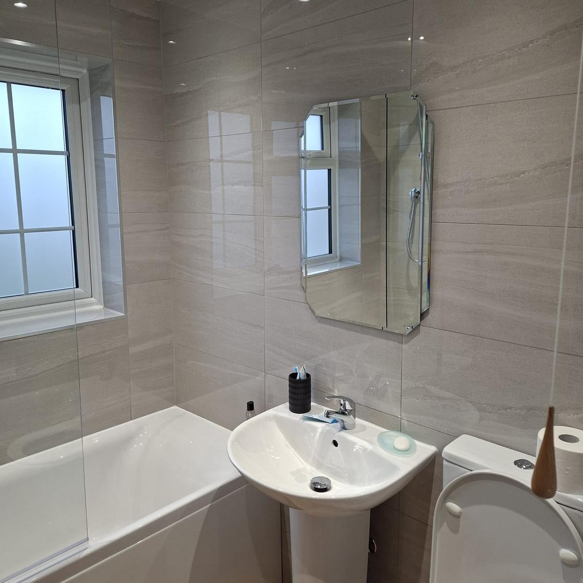Edenbridge Light Grey Marble Porcelain Polished 30x60cm