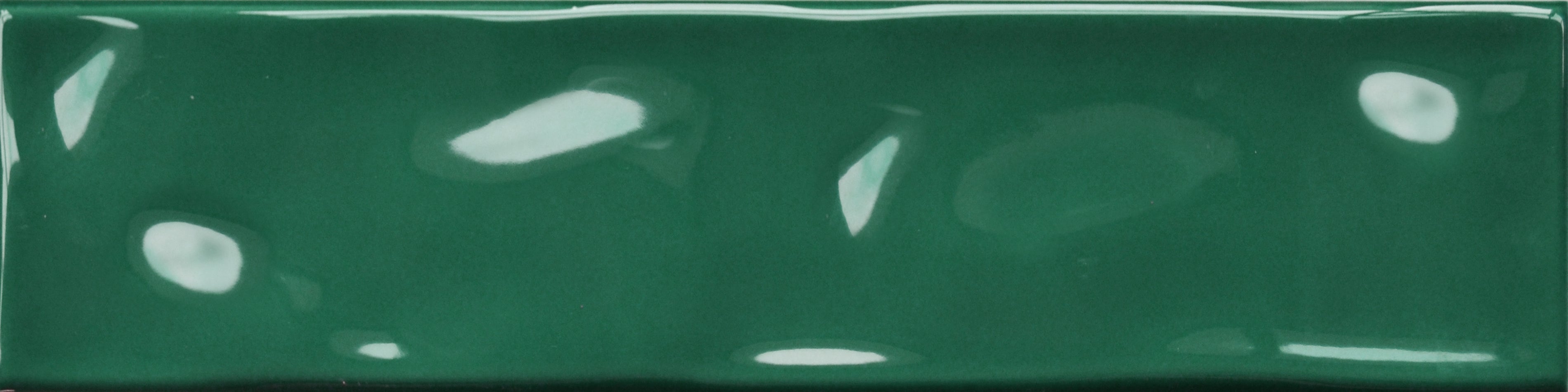 Florida Verde Green Ceramic Gloss Wavy Wall Tile 7.5x30cm