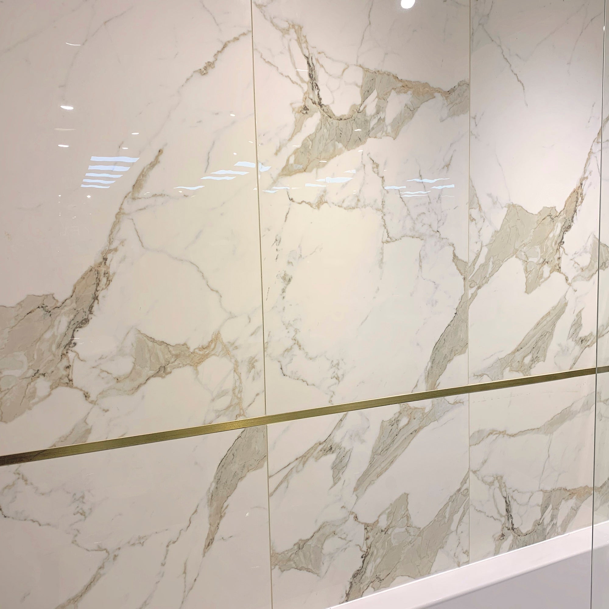 Calgary Gold Porcelain Polished 60x120cm