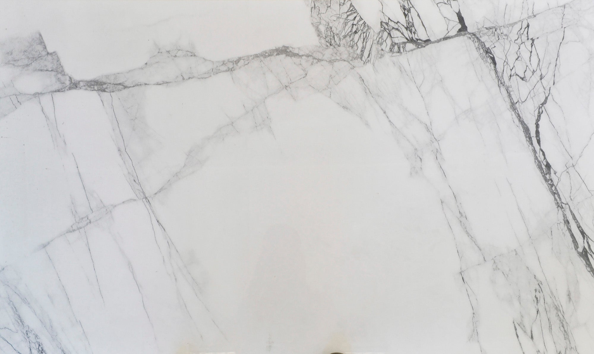 Macau White & Black Vein Porcelain Polished Tile 60x120cm