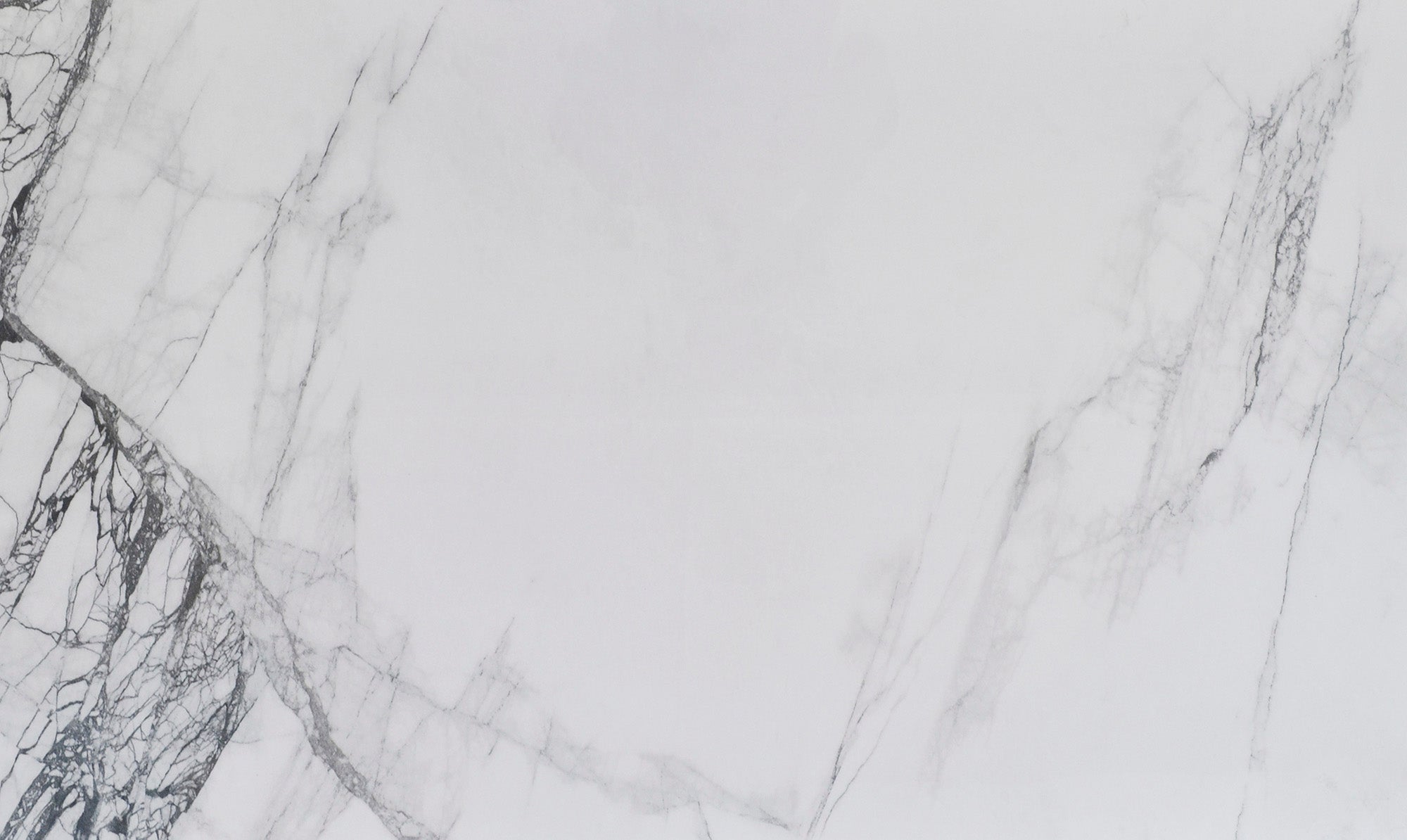 Macau White & Black Vein Porcelain Polished Tile 60x120cm