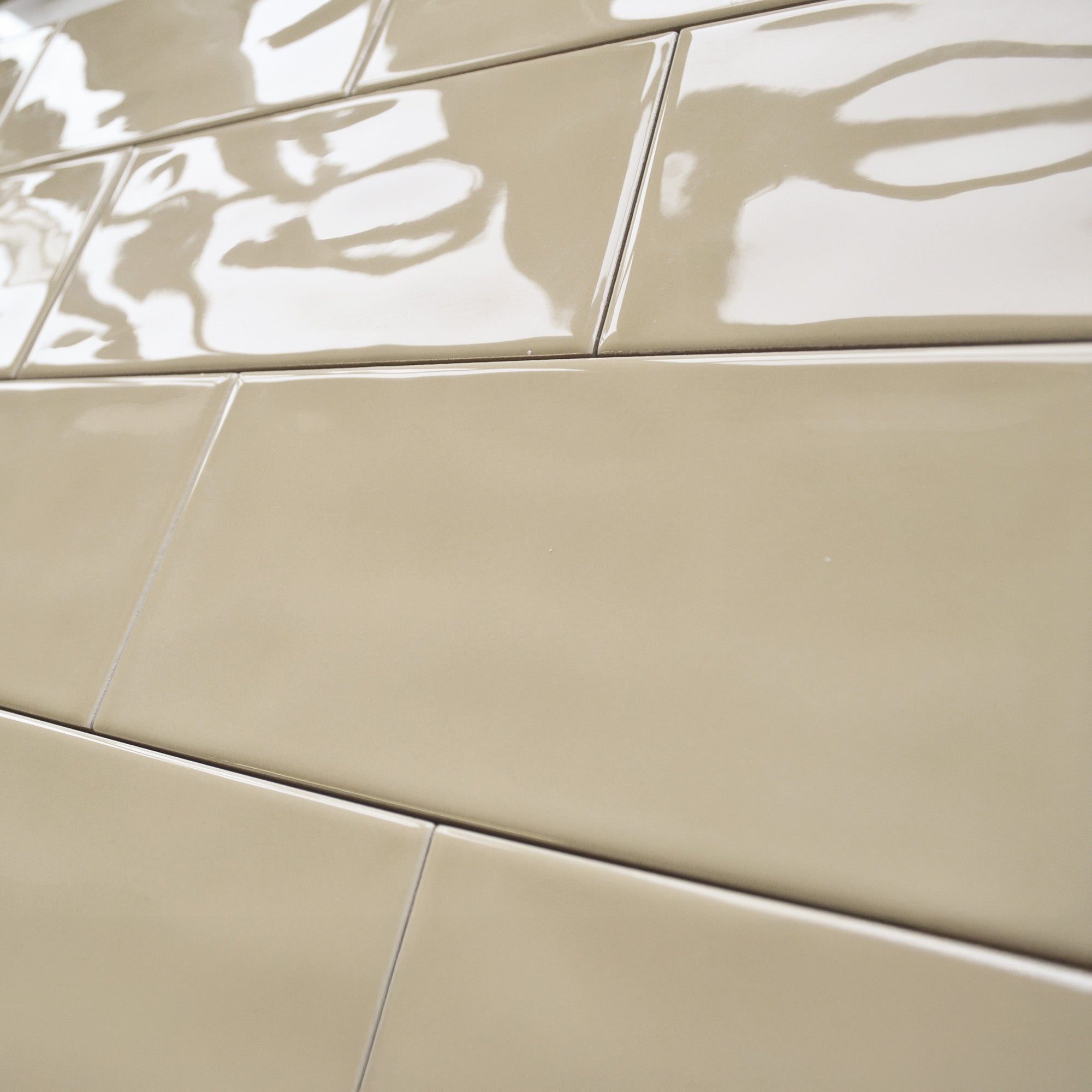 Provence Latte Wavy Ceramic Gloss Brick Wall Tikle 10x20cm