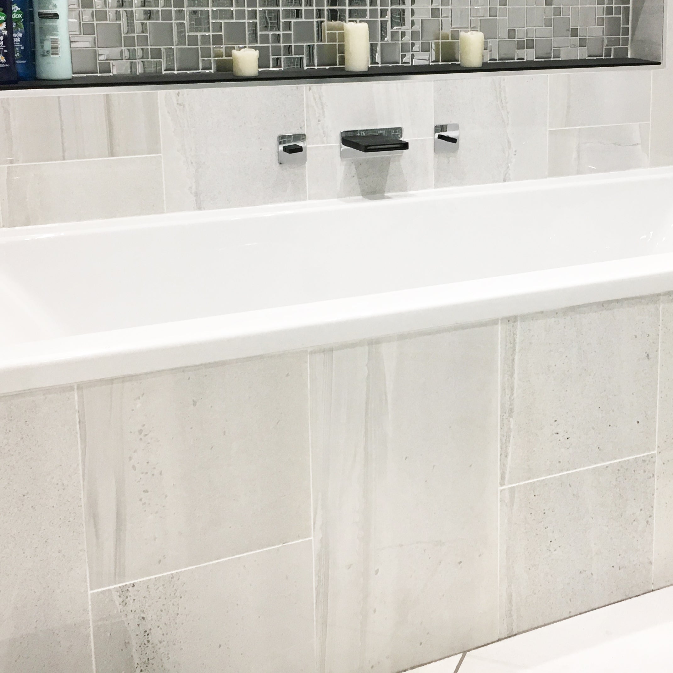 Edenbridge White Marble Effect Porcelain Polished 30x60cm